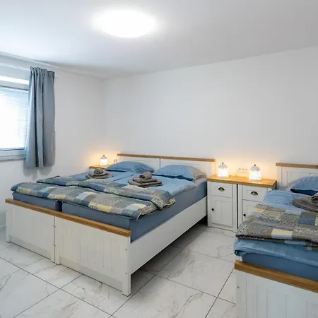 Aparthouse Jana Breg