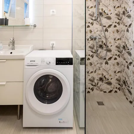 Aparthouse Jana Breg Apartman Zirovnica