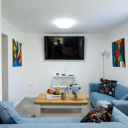 Apartament Aparthouse Jana Breg Zirovnica