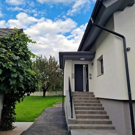 Apartament Aparthouse Jana Breg