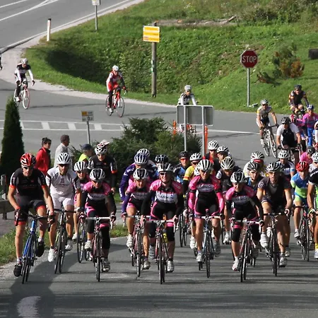 Aparthouse Jana Breg شقة زيروفنيكا