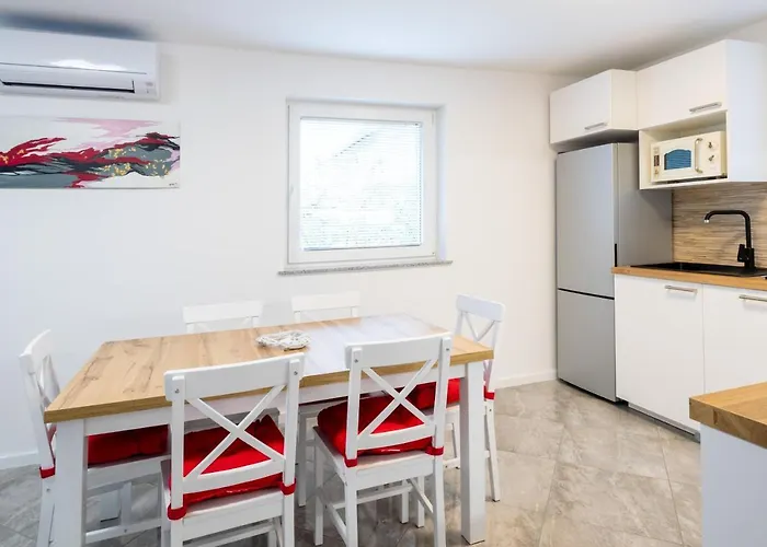 Aparthouse Jana Breg Apartment Zirovnica