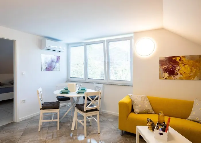 Aparthouse Jana Breg