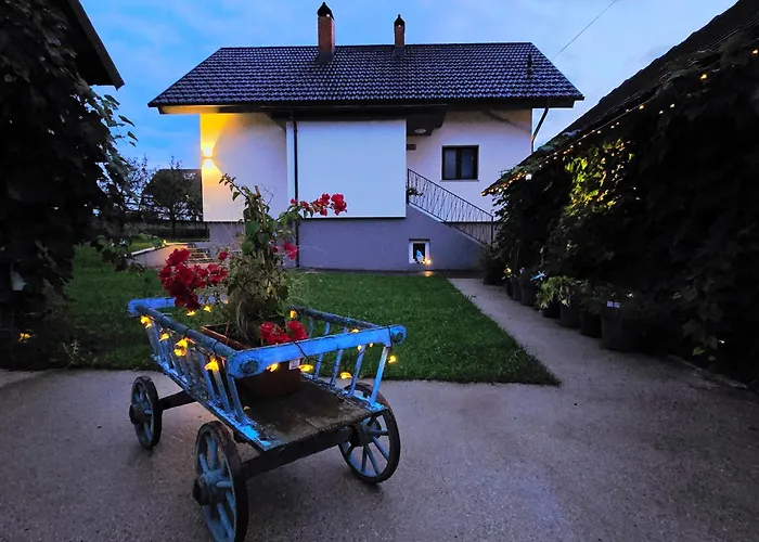 Aparthouse Jana Breg * Zirovnica